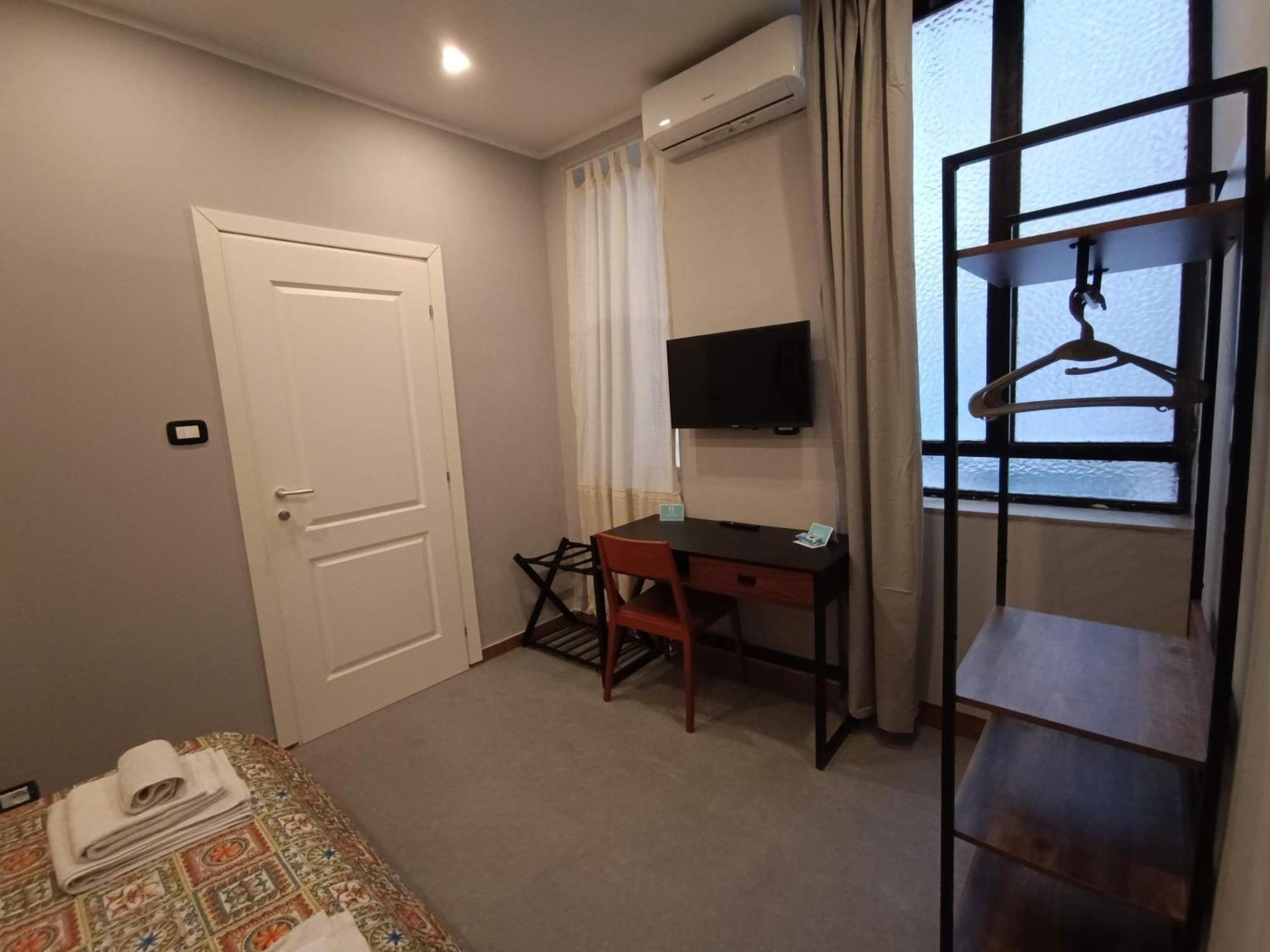 Il Genio Del Porto - Mabbonath B&B Palermo Kültér fotó