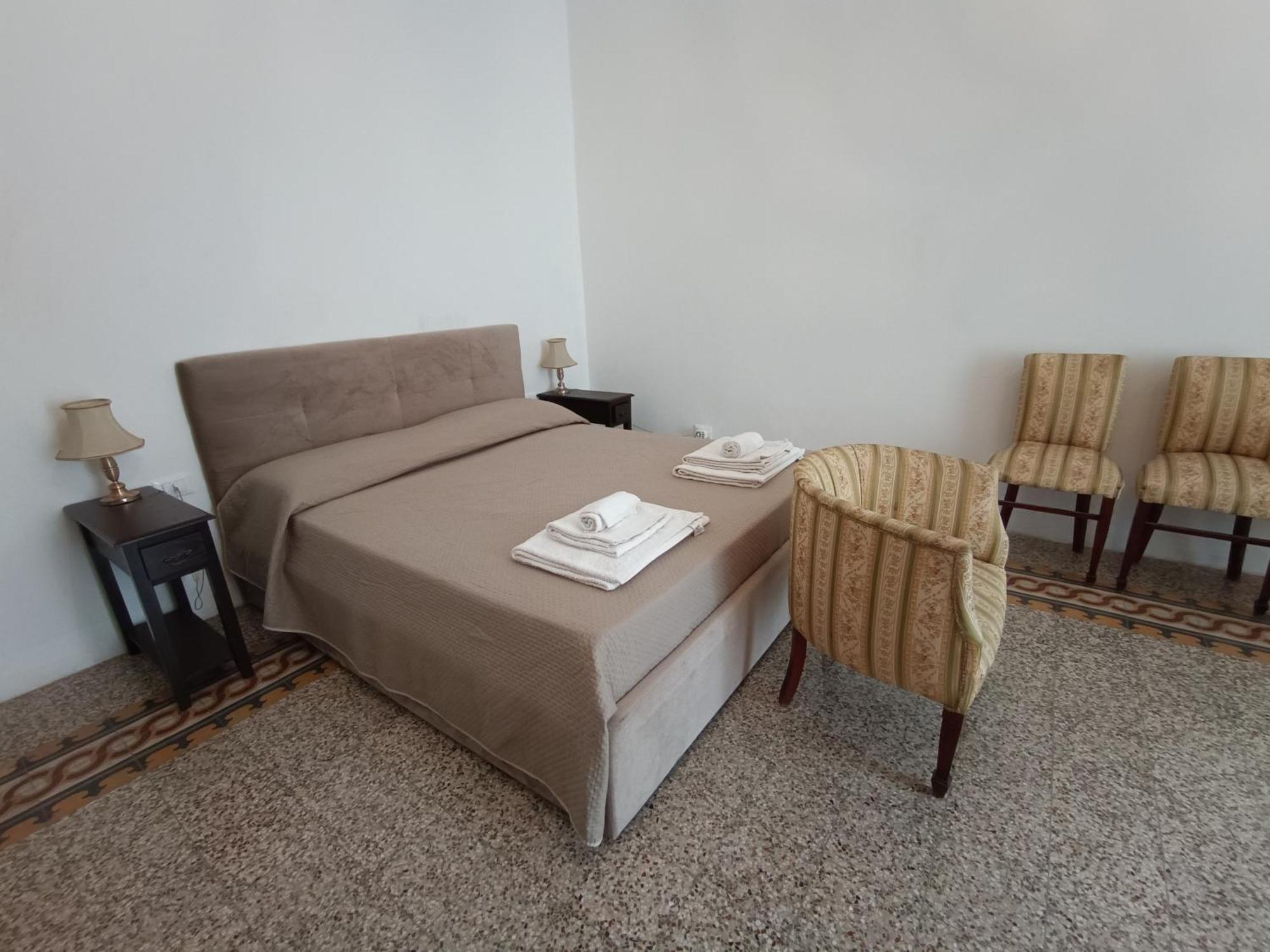 Il Genio Del Porto - Mabbonath B&B Palermo Kültér fotó